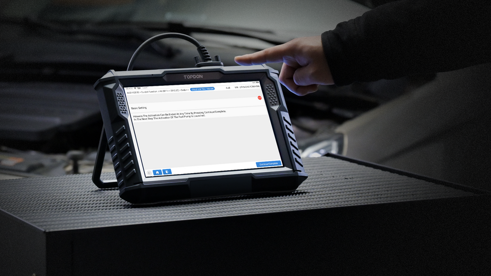 Professionelles Kfz-Diagnosegerät mit Remote-Funktion